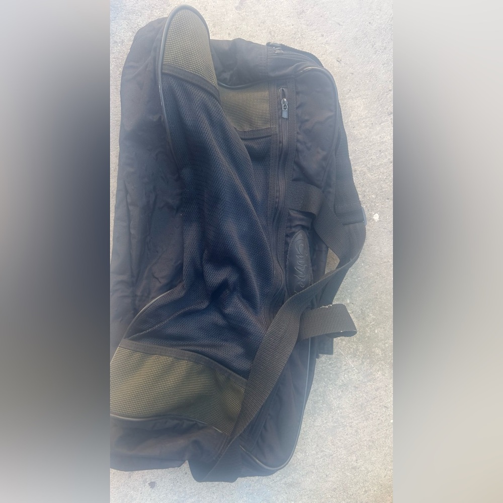 Men's Black and Green duffle bag